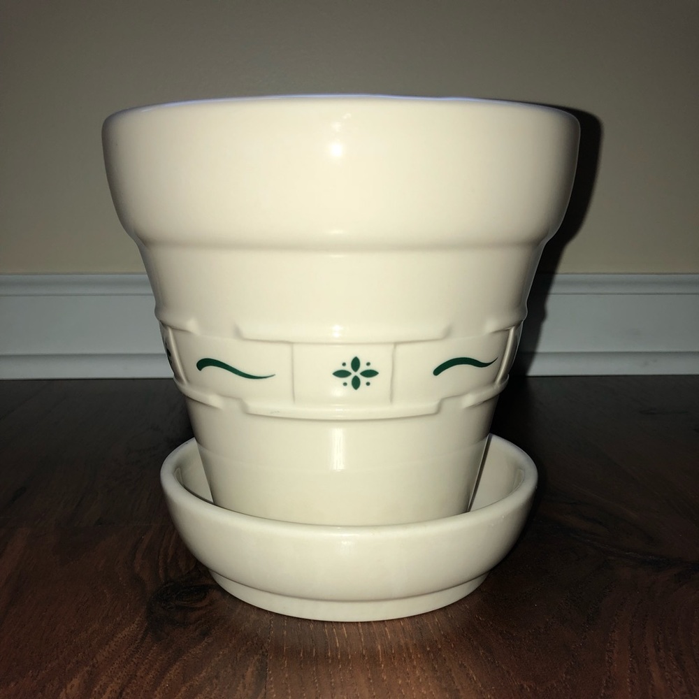 Genuine Longaberger large flower pot w/Green motif
